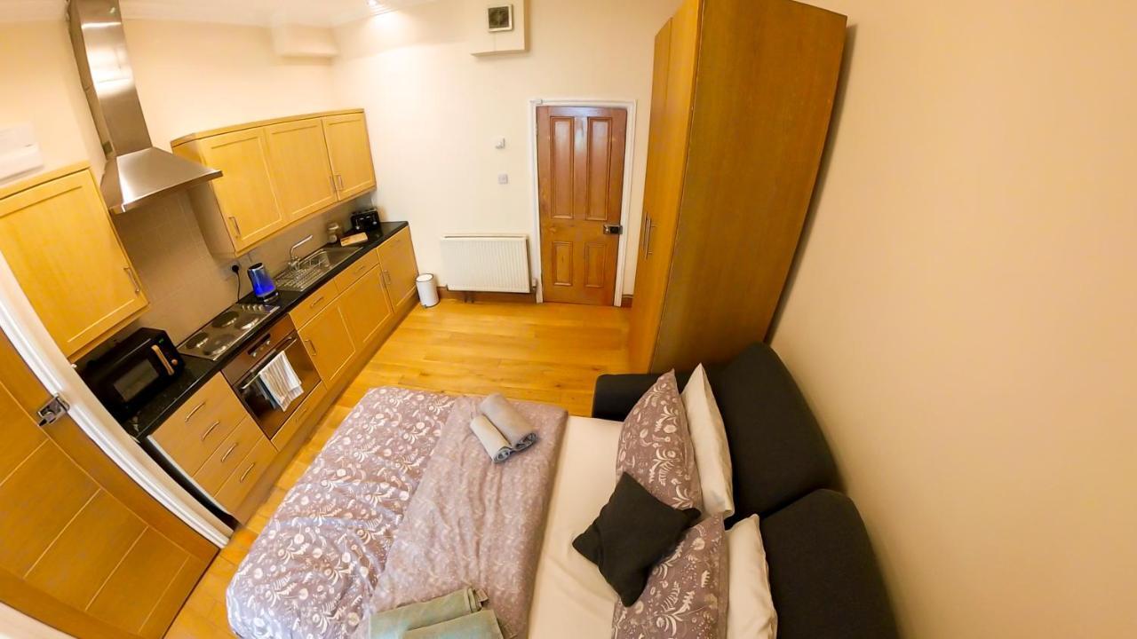 Lovely&bright Flat Close To Apartament *