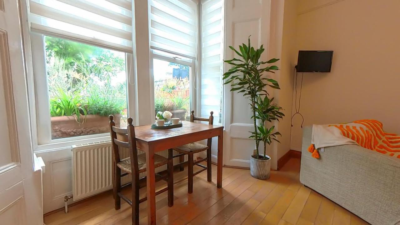 Apartament Lovely&bright Flat Close To