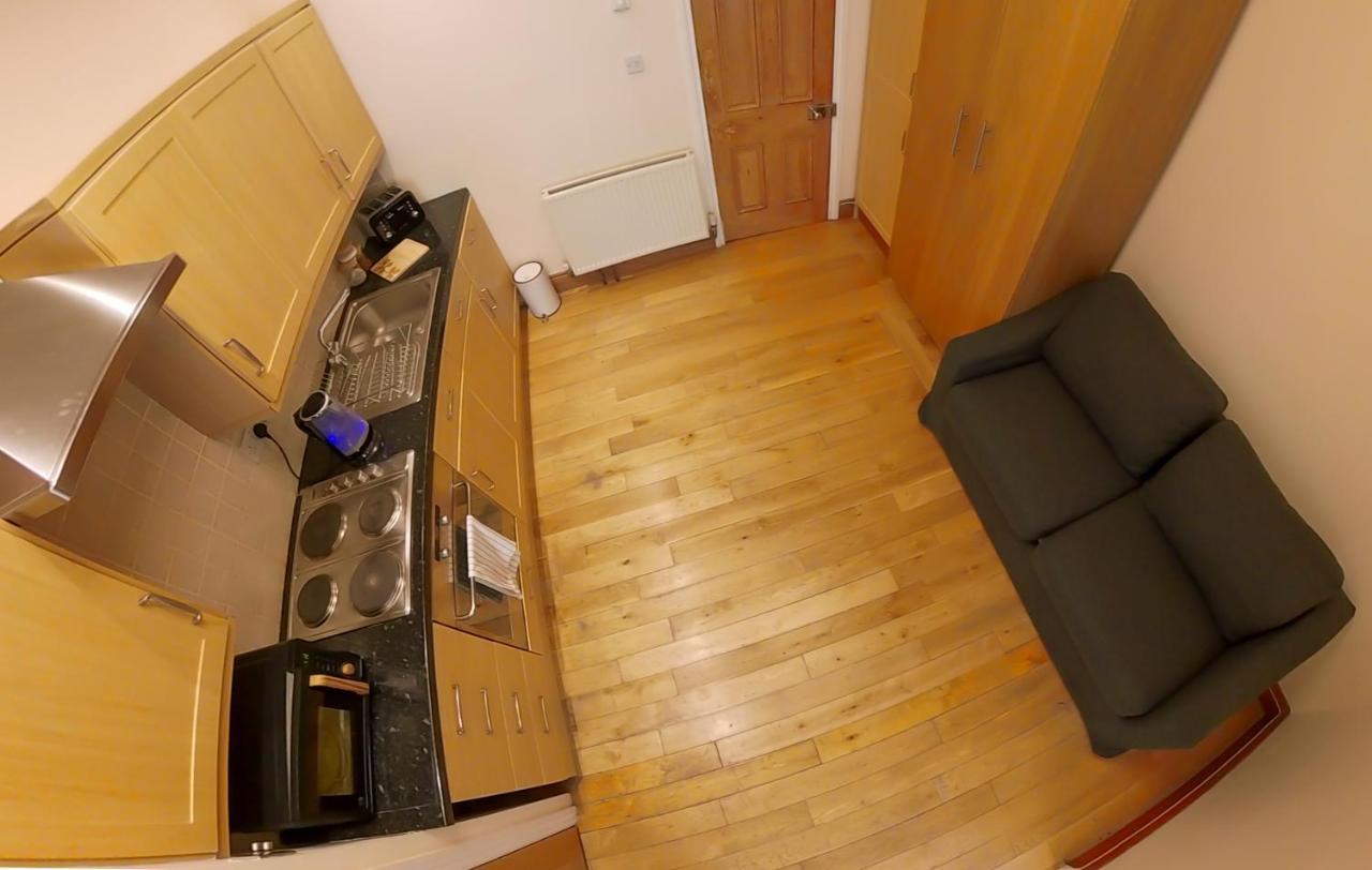 Lovely&bright Flat Close To Apartament